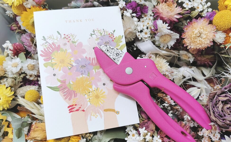 „Danke“-Geschenkset aus Blumenschere „Blütenzauber“ und Klappkarte
